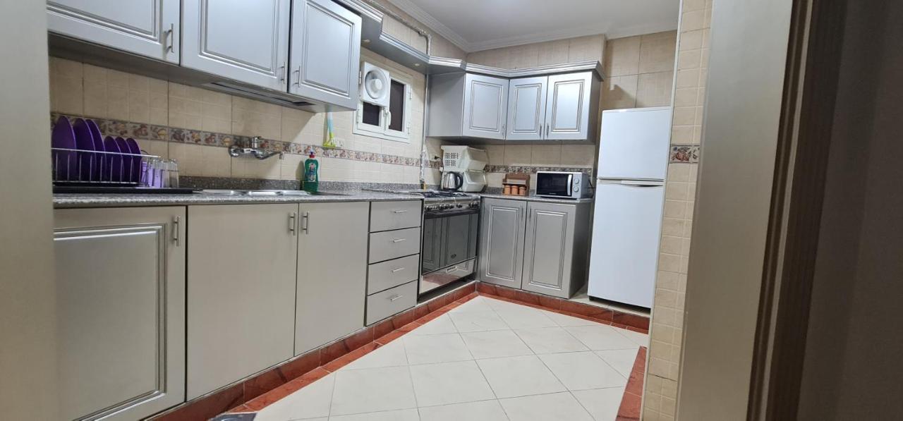 Comfy 3 Bedrooms Apartment in Cairo 96 Buitenkant foto